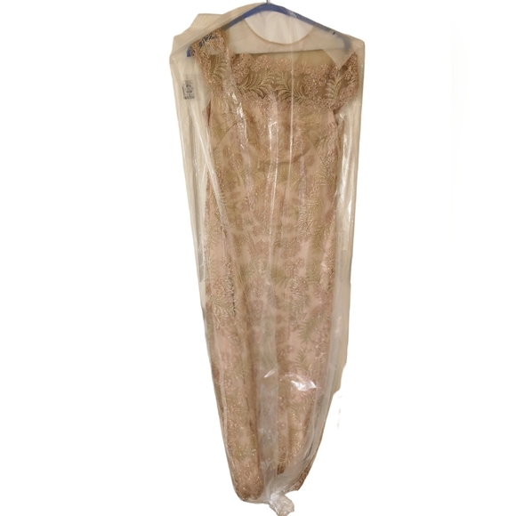 Tadashi Shoji Embroidered gown Women's Size 12 Pink/Gold - Picture 12 of 12